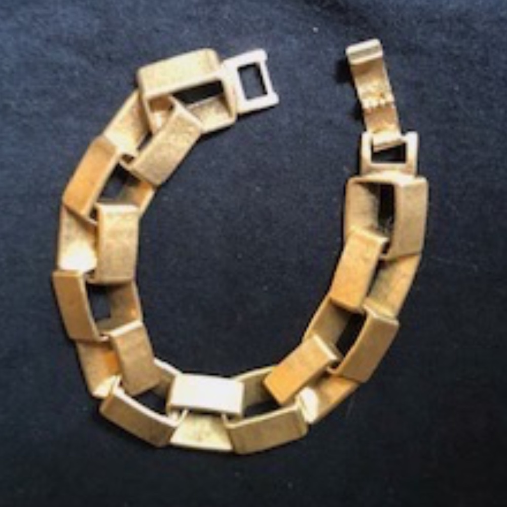 Lia Sophia Open Cube Bracelet *EUC*